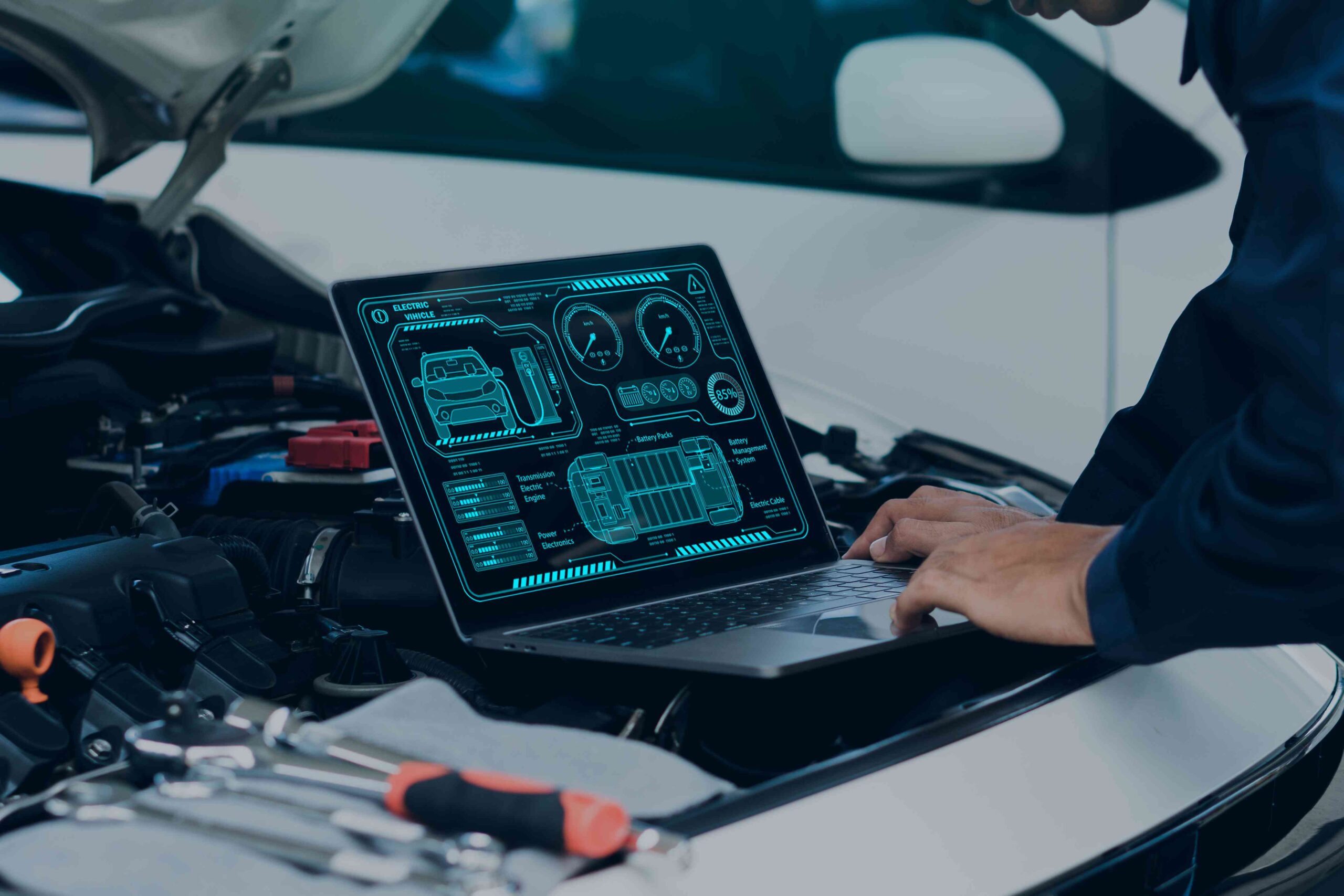 Why Car Service Software Outperforms Manual Garage Operations